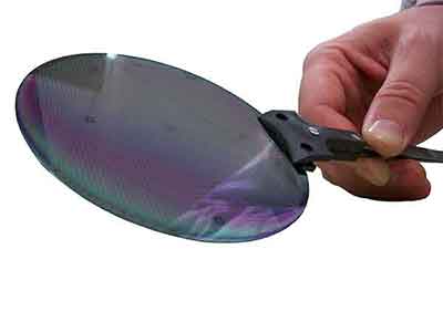 cleaning silicon wafers